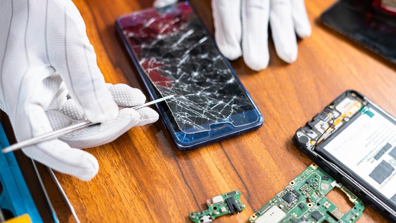 Repairing Tools for Mobile Phones