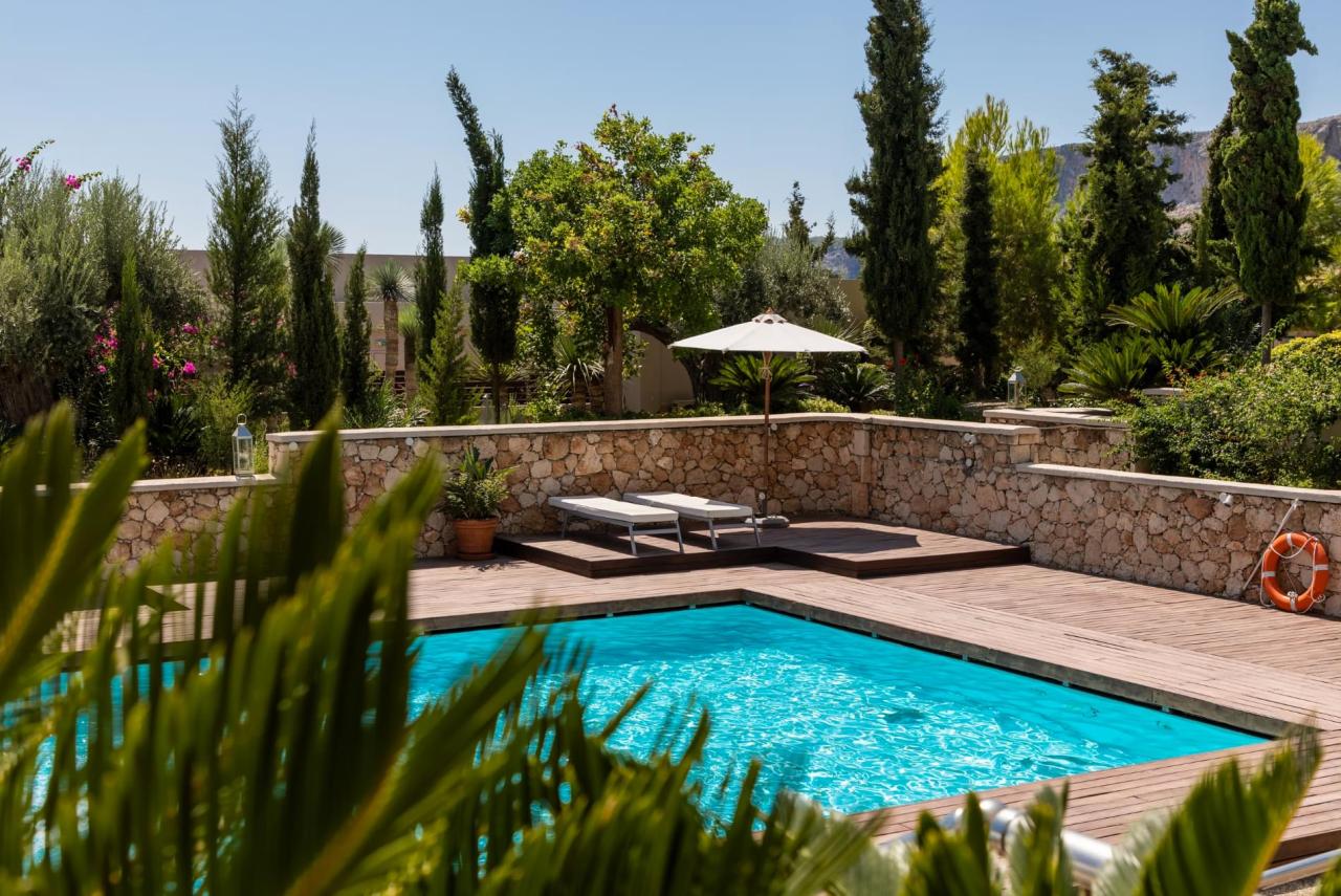 How to Test, Raise, and Lower Swimming Pool Alkalinity - Pool Calculator How to Test, Raise, and Lower Swimming Pool Alkalinity - Pool Calculator